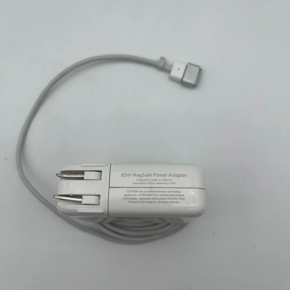 Apple genuine magsafe